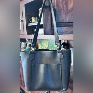 Portland Leather Black Medium Market Tote Bag